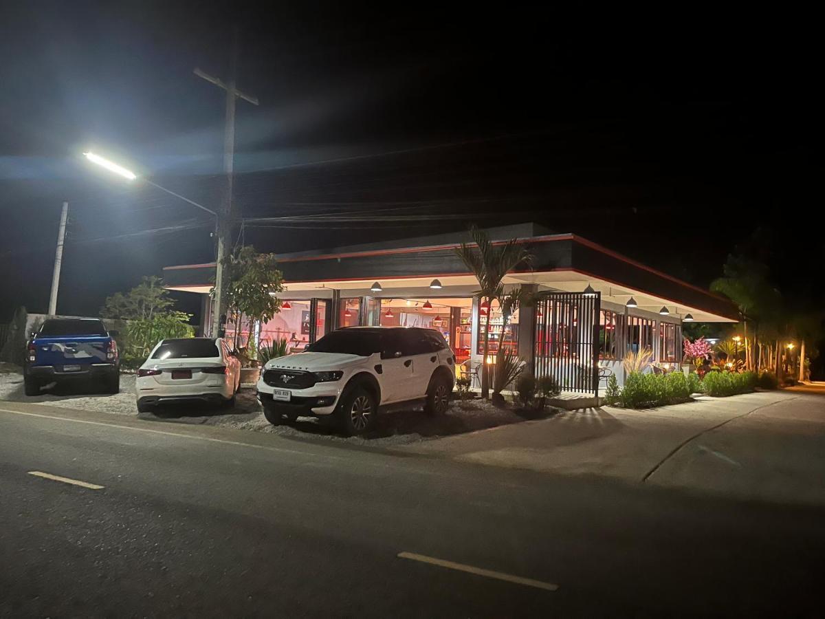 Sunset Resorts And Bar Ban Nong Chaeng  外观 照片